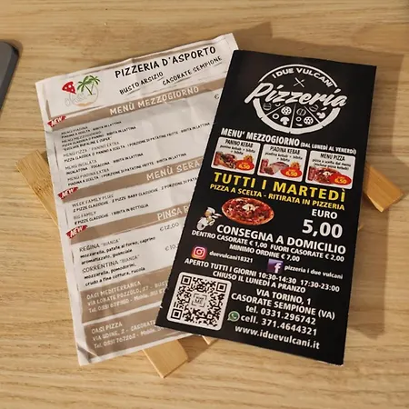 ベッド・アンド・ブレックファスト Comfort Malpensa Check In H 24 Posto Auto Privato