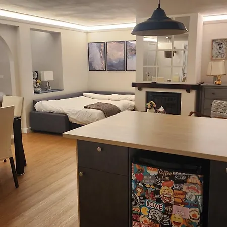Comfort Malpensa Check In H 24 Posto Auto Privato Bed & Breakfast